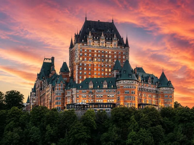 Château Frontenac — Hilo Mirrors case study