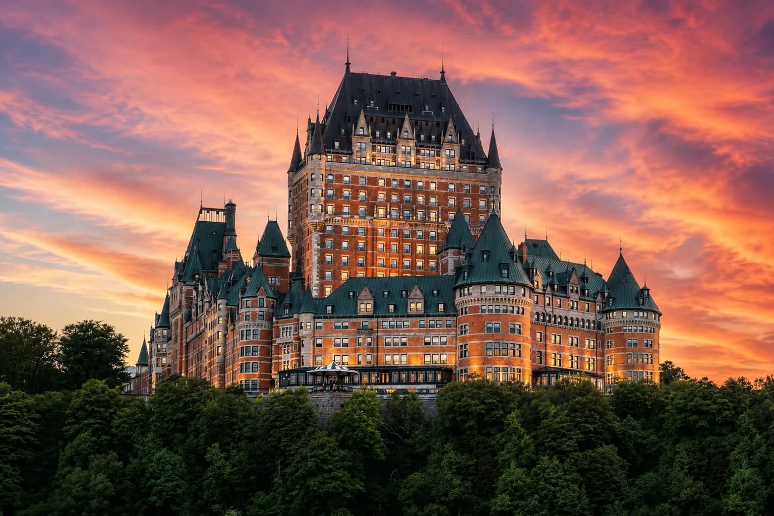 Château Frontenac — Hilo Mirrors case study